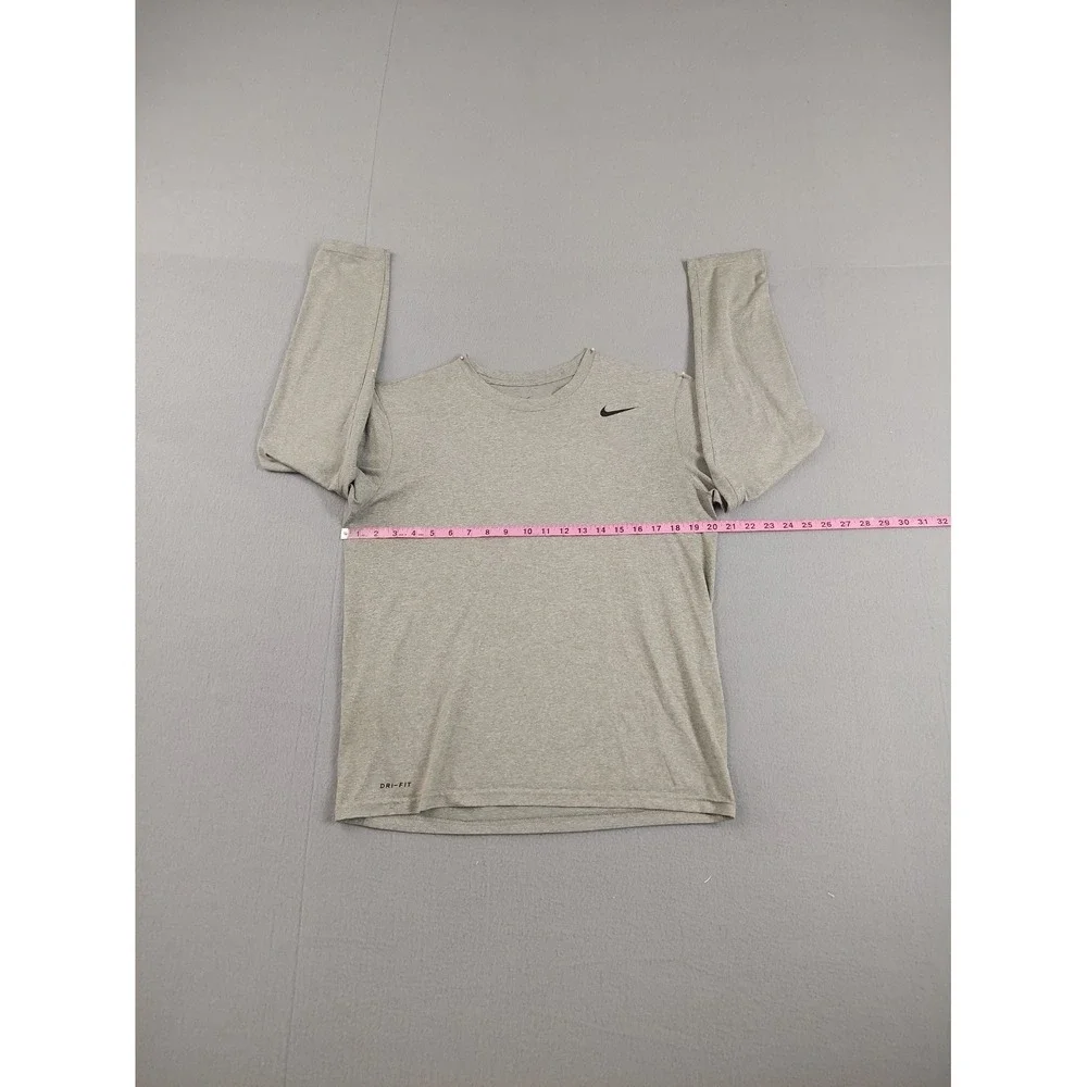 Nike Men Athletic Shirt M Gray Dri Fit 100% Polyester Logo Long Sleeve Crew Neck